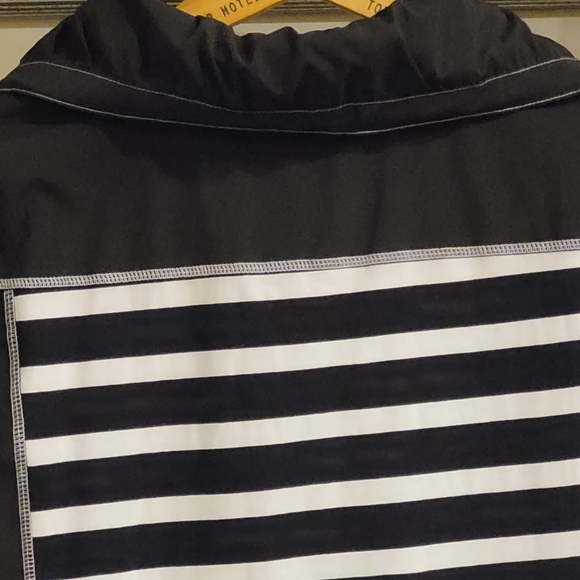 Le Grenier Blouse - Picture 4 of 7